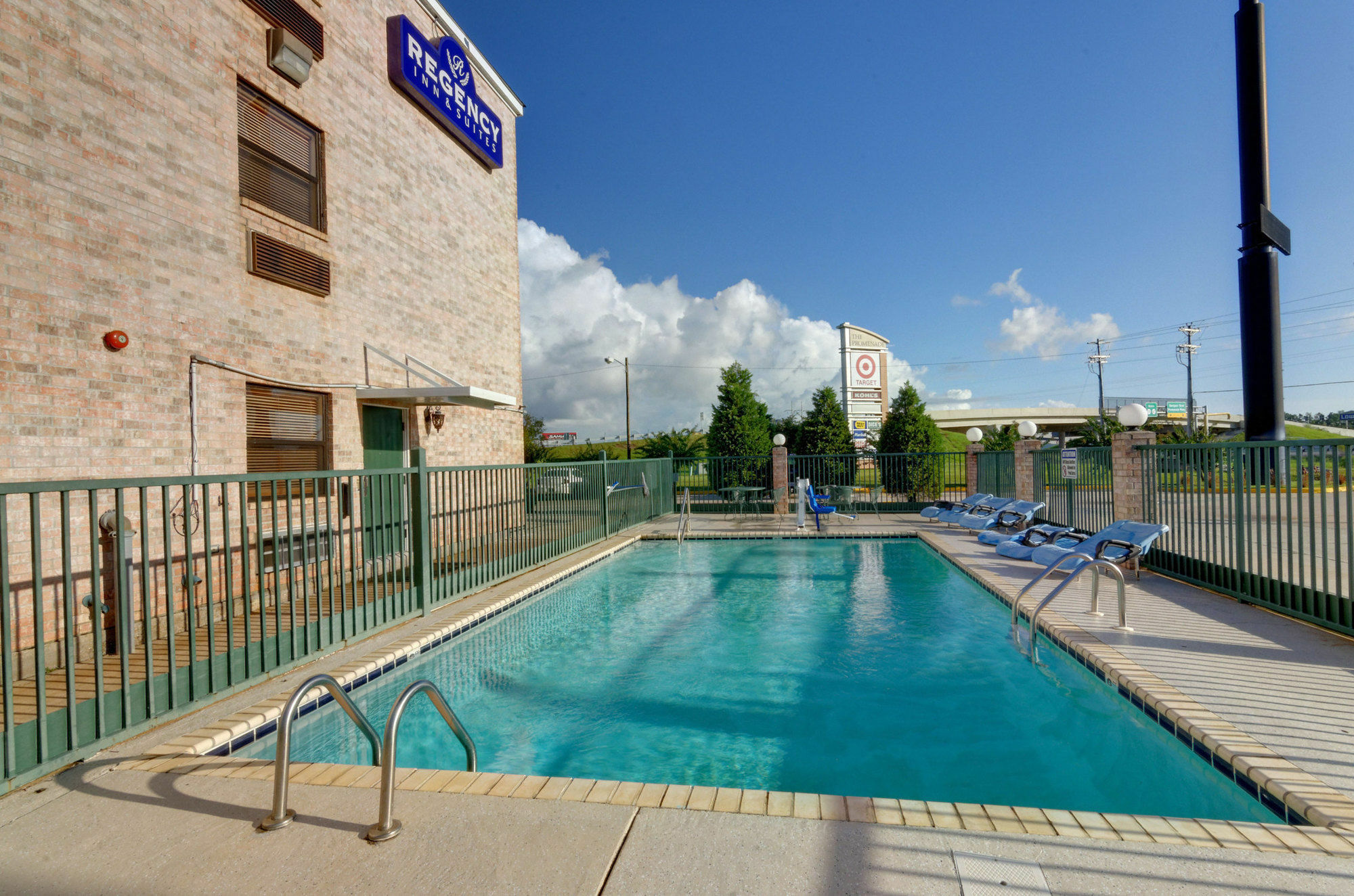 Regency Inn & Suites Biloxi Exterior photo